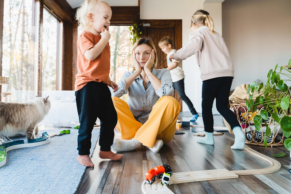 Surviving in a House of Chaos: Take Back Control with Effective Parenting